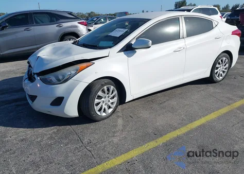 2013 Hyundai Elantra Gls/Limited z USA, uszkodzony, nr VIN 5NPDH4AEODH191696